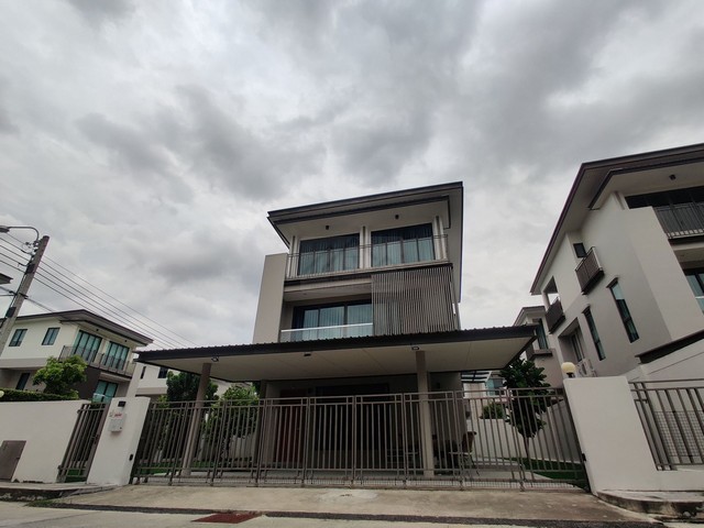 ให้เช่าบ้านเดี่ยว 3 ชั้นหลังริม 81 ตรว.  โครงการ AQ ARBOR สวนหลวง ร.9 - พัฒนาการ พร้อมอยู่