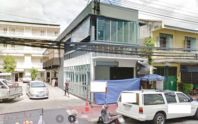 ติดถนนใหญ่  58ตร.ม MRTสามยอด 700 ม.ข้าวสาร ย่านเสาชิงช้า ให้เช่าร้านอาหาร 4 น้ำ แหล่งชุมชน ท่องเที่ยว อนุสาวรีย์ประชาธิปไตย