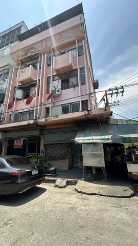 ขาย อาคารพาณิชย์ 5 ชั้น 2 คูหา ทำเลดี อยู่หัวมุมถนน ซอยพหลโยธิน 37/1 จตุจักร เนื้อที่ 23.6 ตรว.