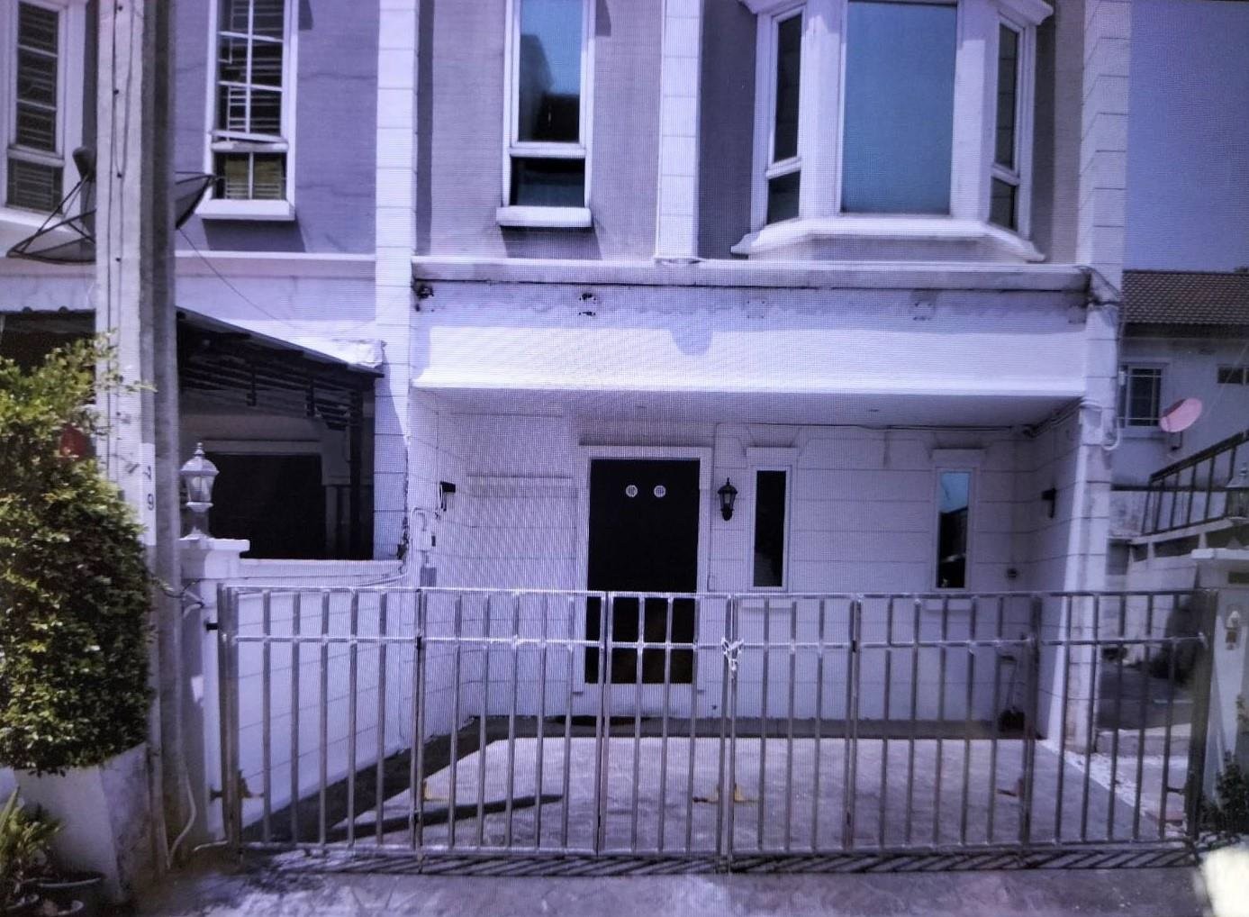 ขายทาวน์เฮ้าส์มือสองบางกะปิ กรุงเทพมหานคร โครงการ เดอะ เพรสตัน ทาวน์