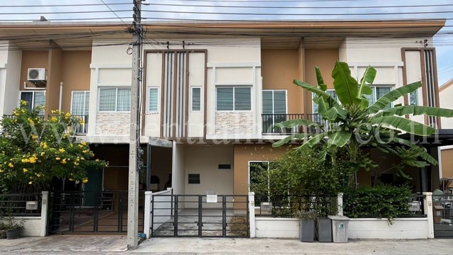 จองด่วน ทาวน์โฮม แกรนด์ พลีโน่ รัตนาธิเบศร์ ถูกสุดในโครงการ