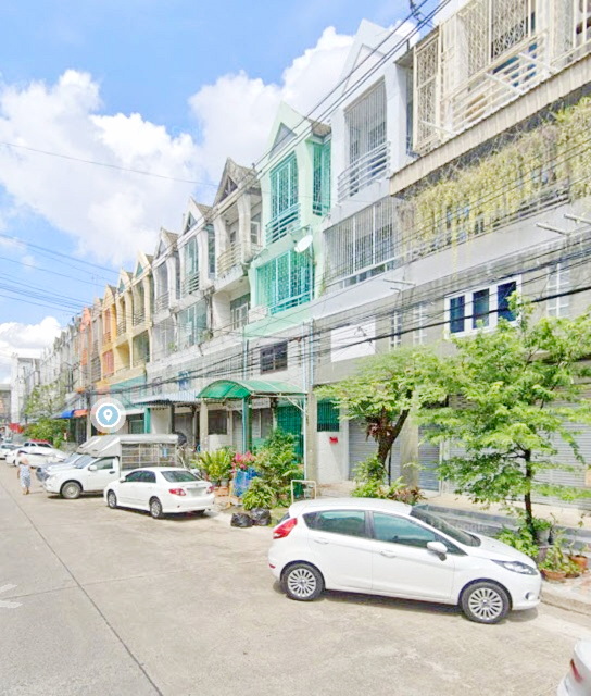 MRTมีนพัฒนา 1.2กม รามคำแหง 171-182 .ให้เช่าทาวน์เฮาส์ 2 ชั้น 20 ตร.วา.160 ตร.ม. เทคนิคมีนบุรี 1.5 กม. 3 นอน 3 น้ำ ตลาดน้ำขวัญเรียม 1.3 กม.