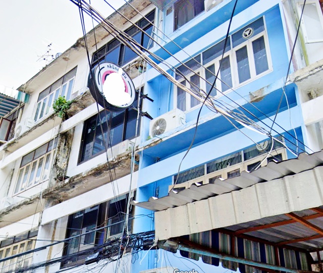 BTSพญาไท 599ม. สยามพารากอน 1.1 กม. อาคาร 4 ชั้น ให้เช่า ใจกลางเมือง 3-4นอน เซ็นทรัลเวิลด์ 1.4 กม. ชิดลม 2กม.  ARLพญาไท 599ม. เพชรบุรี 1–11 