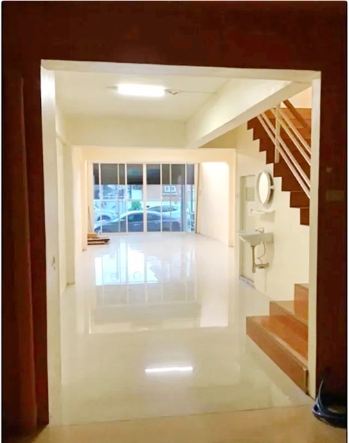 ให้เช่อาคารพาณิชย์ 4ชั้น 25ตร.วา. ถ.นวมินทร์46-54 MRTคลองบ้านม้า 3.2กม. 400ตร.ม. 3 นอน 2 น้ำ รพ. สิรินาถ บึงกุ่ม 500 ม.