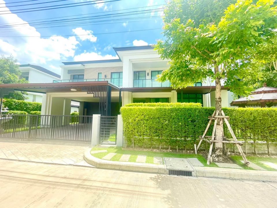 BH3717 ให้เช่า บ้านเดี่ยวหรู 2 ชั้น The City รามอินทรา 2 ถนนจตุโชติ 5 ห้องนอน เฟอร์นิเจอร์ครบ พร้อมเข้าอยู่