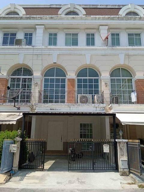 HR 6129 ให้เช่าทาวเฮ้าส์ 3 ชั้น 3 ห้องนอน หมู่บ้านพลัสซิตี้พาร์ค แสนสิริ @ พระรามเก้า หัวหมาก 23 ใกล้ราชมัง ใกล้เดอะไนน์พระราม 9