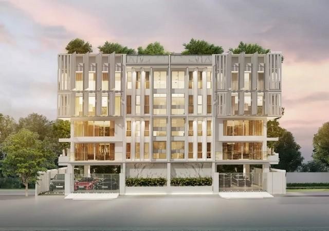 ขายโฮมออฟฟิศสร้างใหม่ 4.5 ชั้น ซอยลาดพร้าว 130 หรือ รามคำแหง 81 ใกล้MRTลาดพร้าว 101