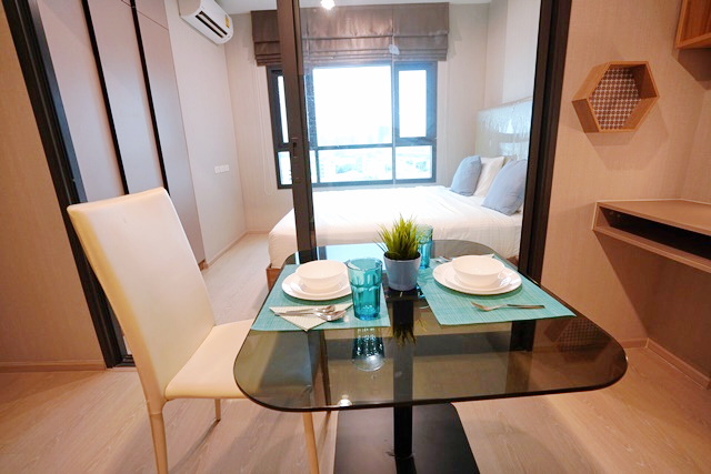 IDOEท่าพระ ชั้น11 วิว MRT ท่าพระ 300ม. ขายคอนโด สูงสวยงาม 35 ตร.ม 1 นอน 1 น้ำ 